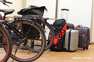 Abstellmöglichkeiten für Fahrräder und Gepäck im Ardey Hotel in Witten